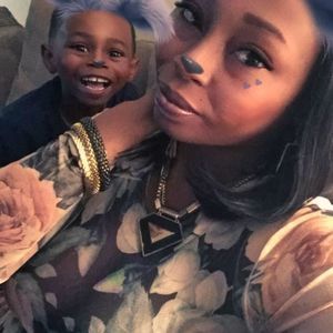 Meet your Posher, Amber